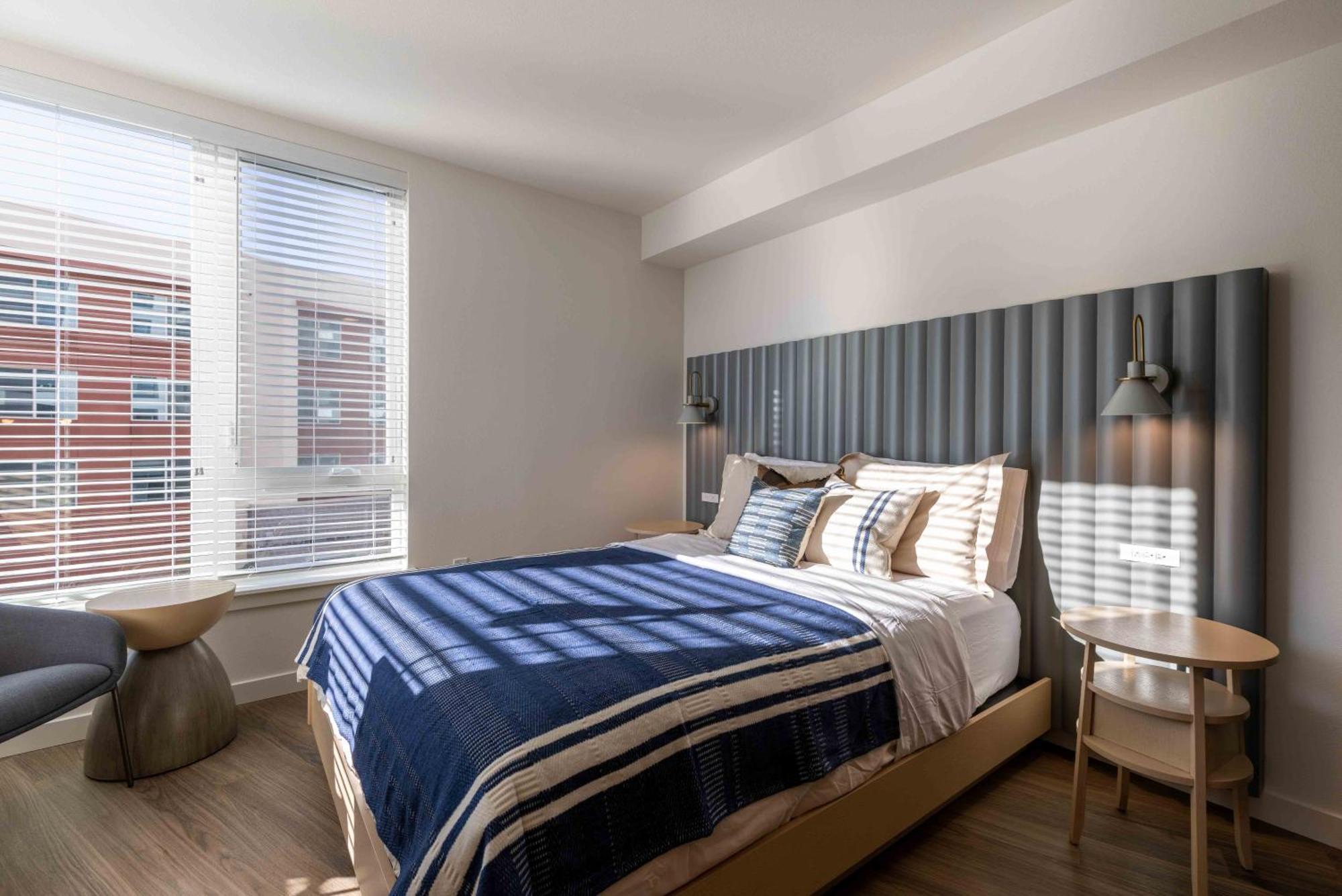 Marina Square Suites Бремертон Экстерьер фото